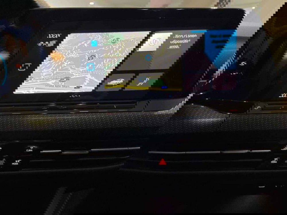 Volkswagen Golf Variant usata a Genova (15)