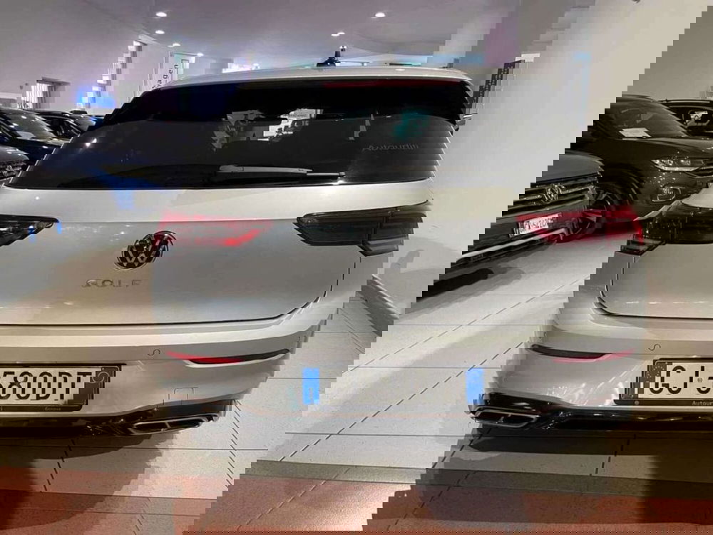 Volkswagen Golf Variant usata a Genova (4)