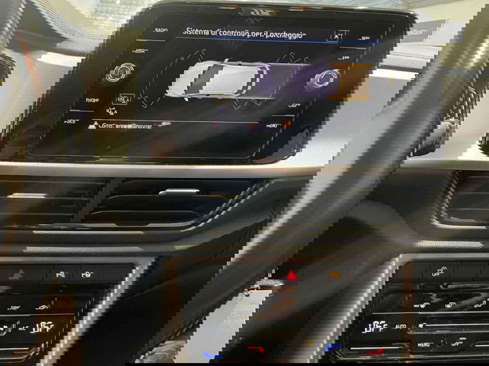 Volkswagen T-Roc usata a Genova (13)