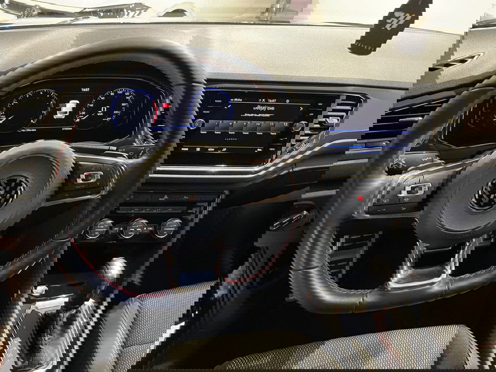 Volkswagen T-Roc usata a Genova (12)