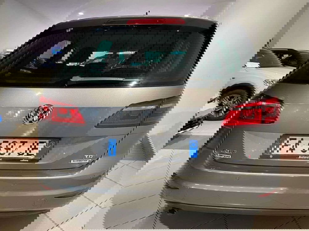 Volkswagen Golf usata a Genova (4)