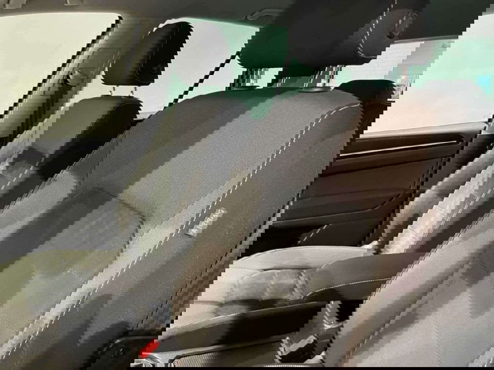 Volkswagen Golf usata a Genova (9)