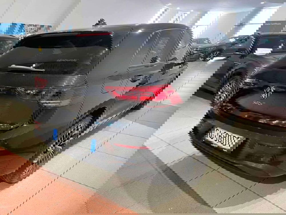 Volkswagen Golf usata a Genova (5)