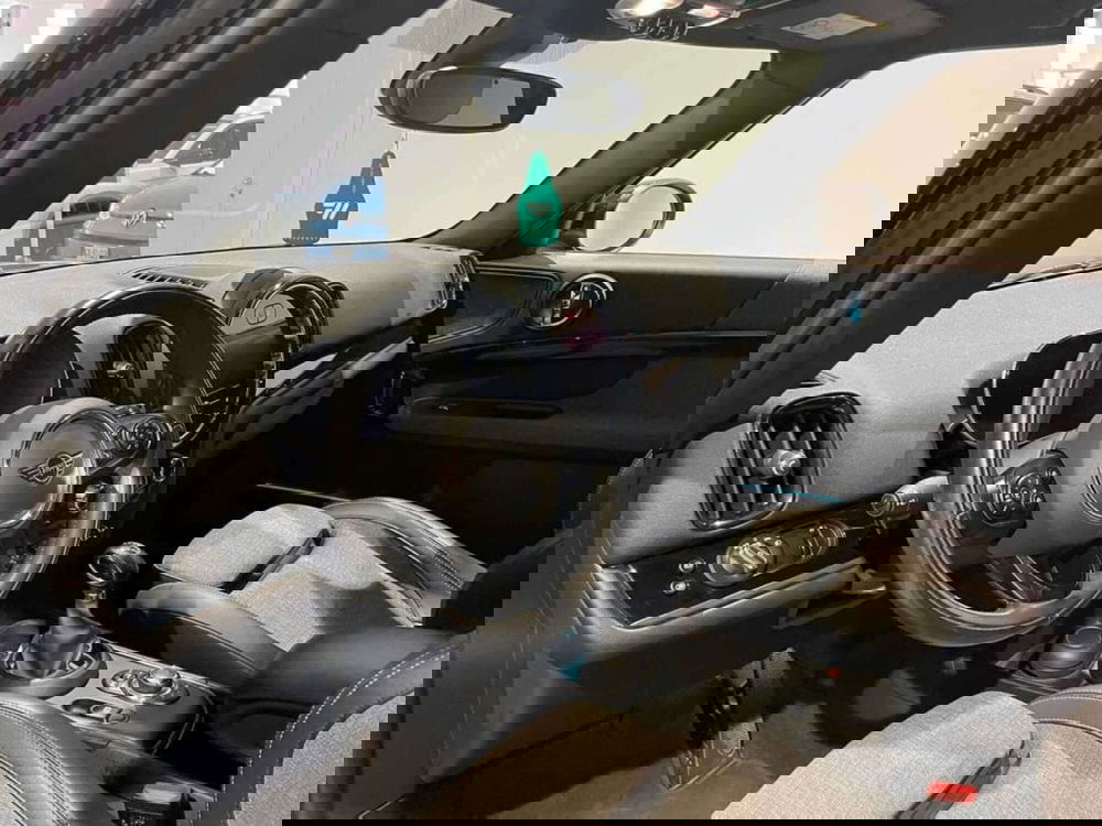 MINI Mini Countryman usata a Genova (8)