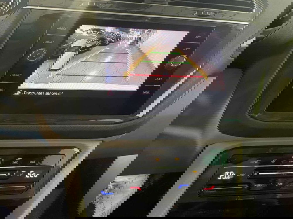 Volkswagen Tiguan usata a Genova (12)