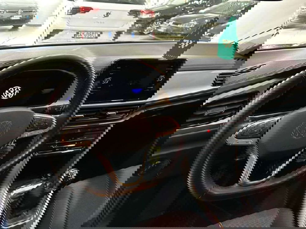 Volkswagen T-Roc usata a Genova (11)