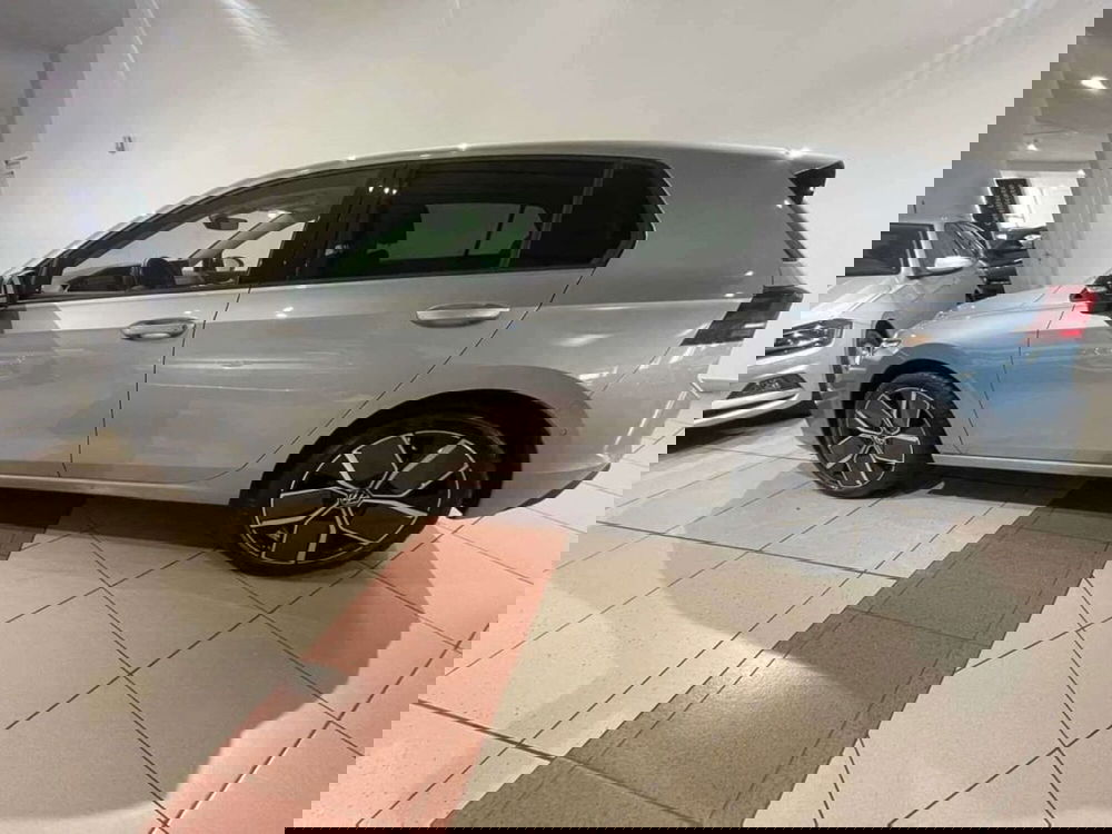 Volkswagen Golf usata a Genova (4)