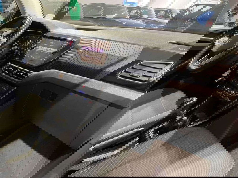 Volkswagen T-Cross usata a Genova (10)