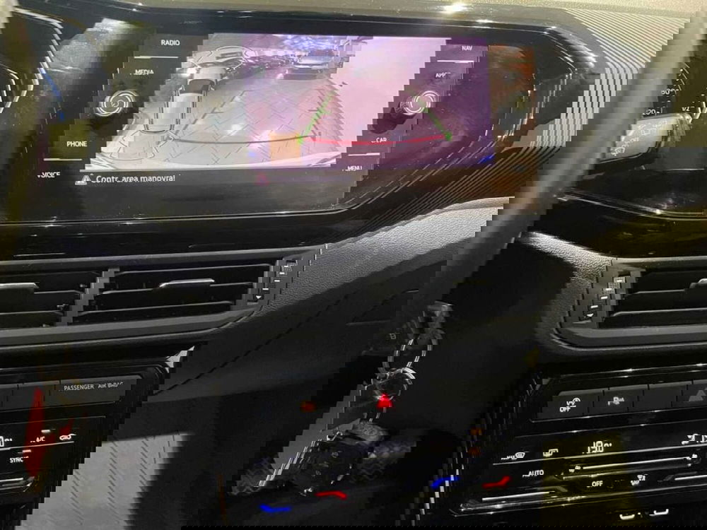 Volkswagen T-Cross usata a Genova (13)