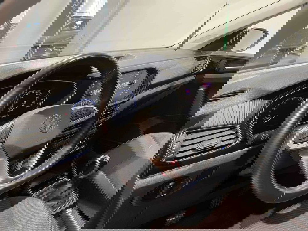 Volkswagen T-Cross usata a Genova (8)