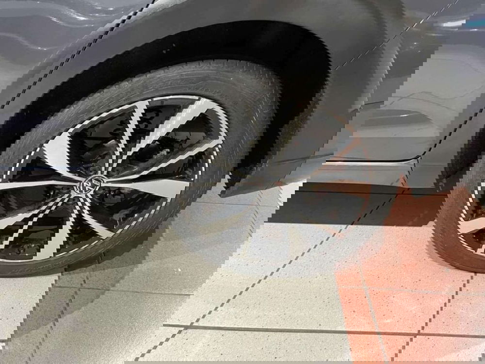 Volkswagen Taigo usata a Genova (15)