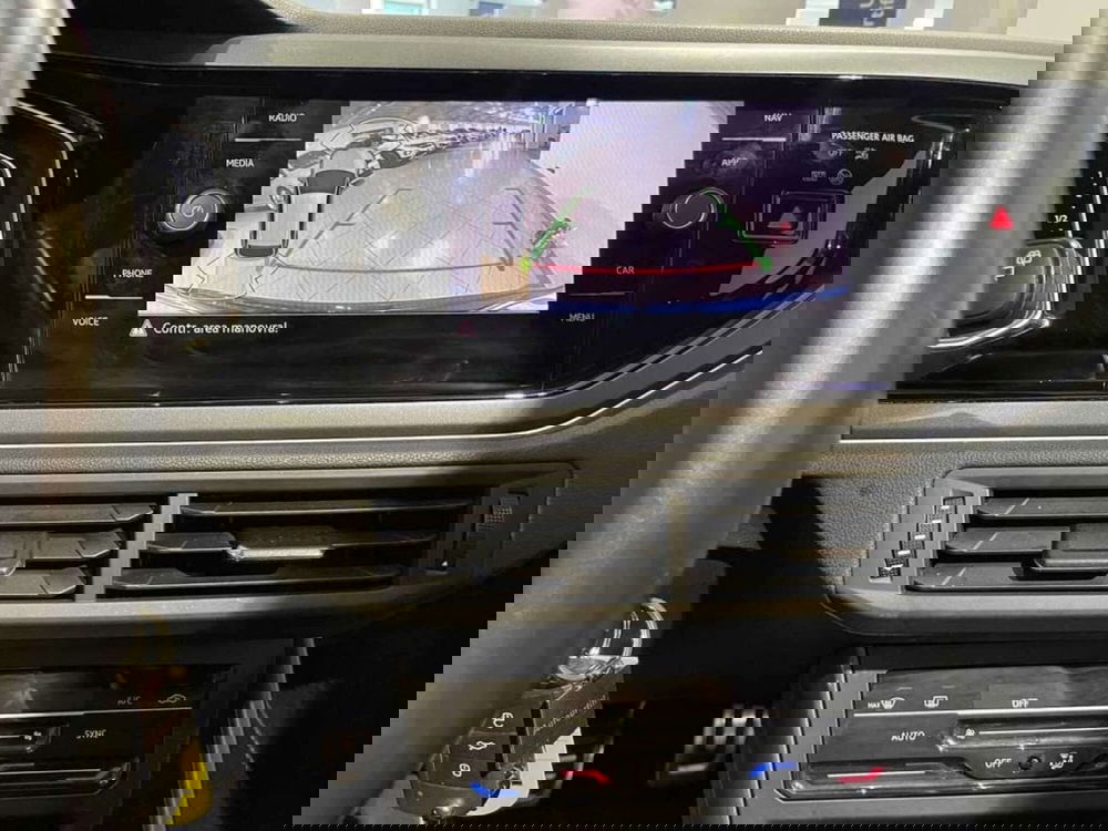 Volkswagen Taigo usata a Genova (13)