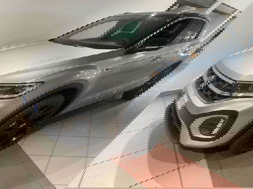 Volkswagen T-Roc nuova a Genova