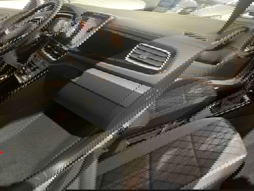 Volkswagen T-Roc nuova a Genova (10)