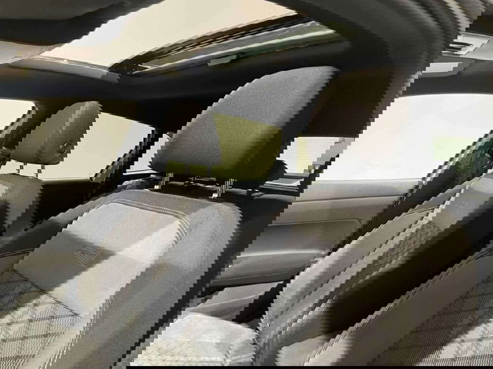 Volkswagen Taigo usata a Genova (10)