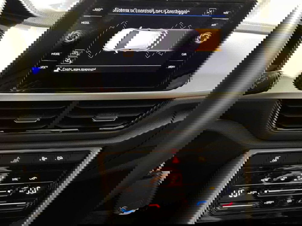 Volkswagen T-Roc usata a Genova (13)