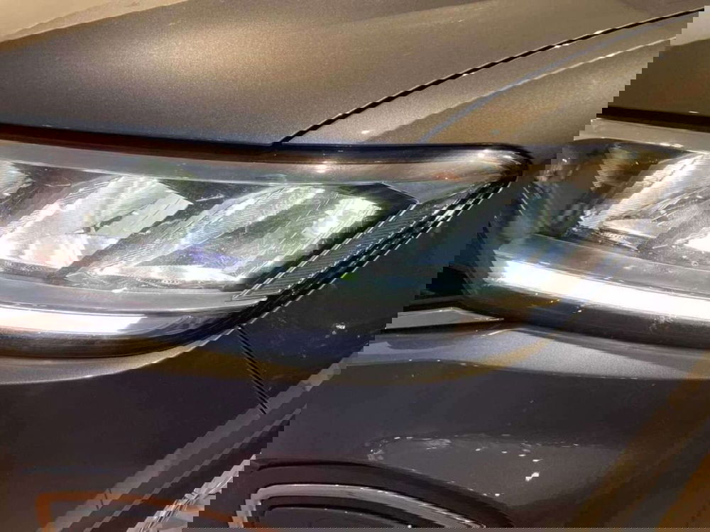 Volkswagen T-Roc usata a Genova (15)