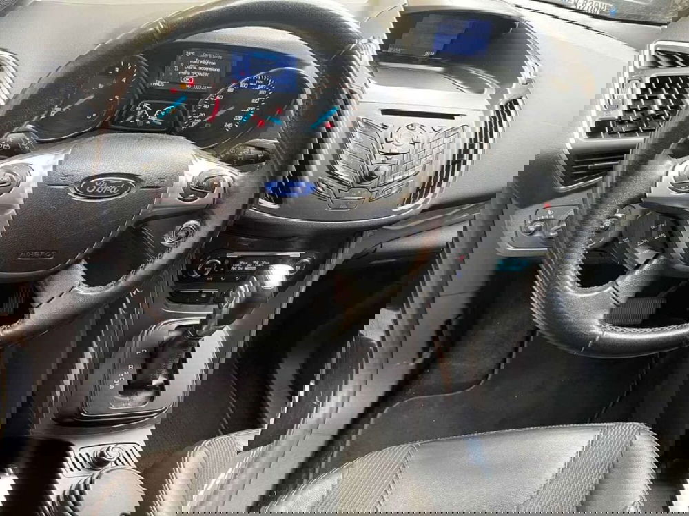 Ford Kuga usata a Genova (10)