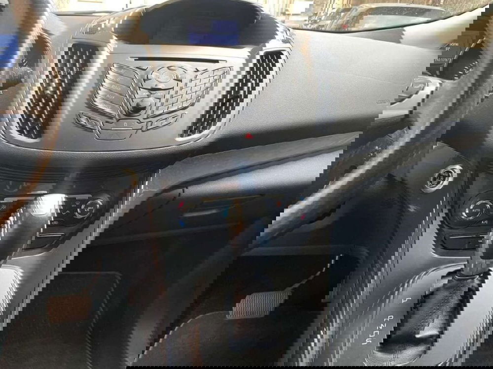 Ford Kuga usata a Genova (12)