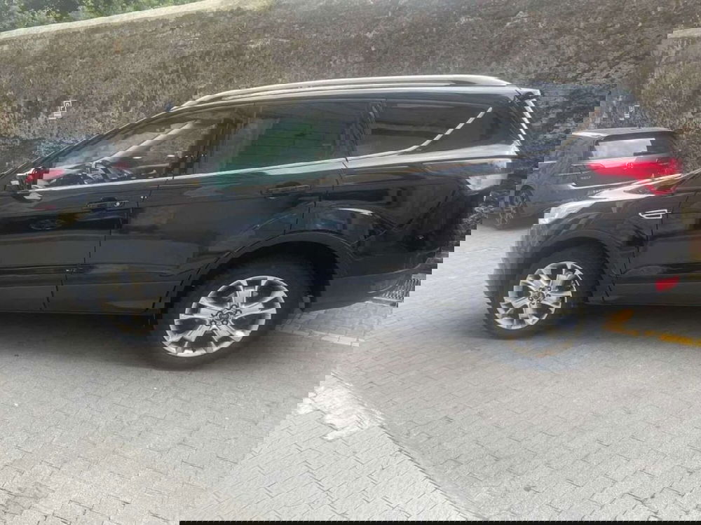 Ford Kuga usata a Genova (2)