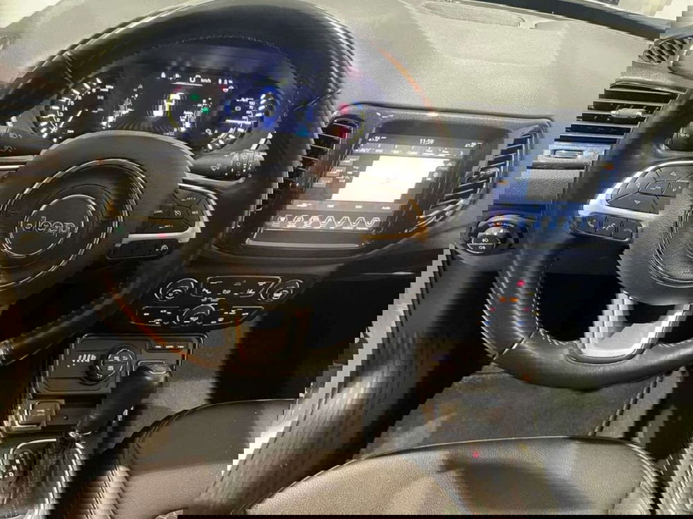 Jeep Compass usata a Genova (11)