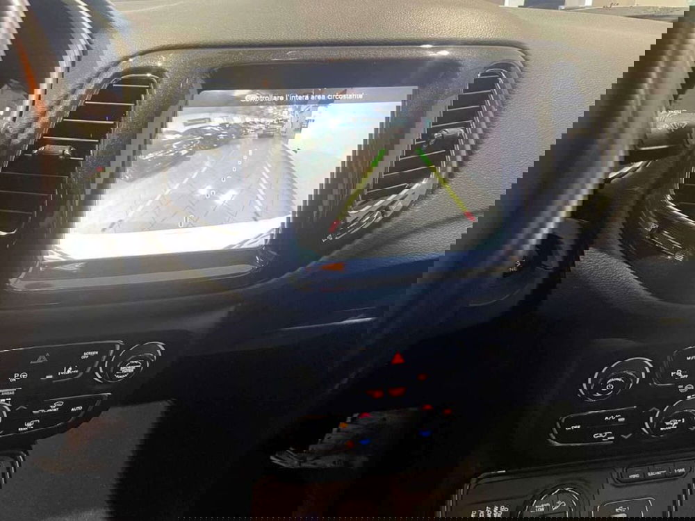 Jeep Compass usata a Genova (13)