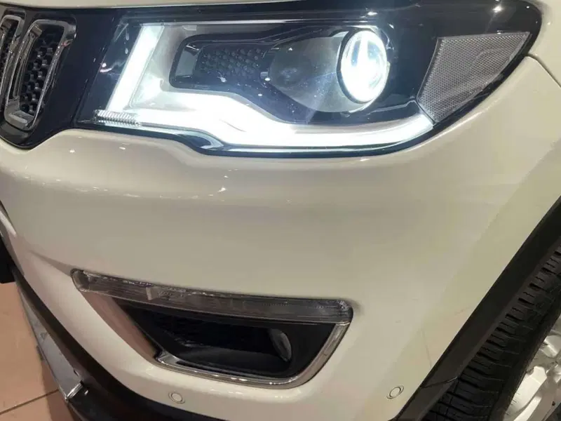 Jeep Compass usata a Genova (15)