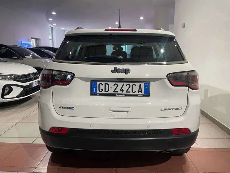 Jeep Compass usata a Genova (4)