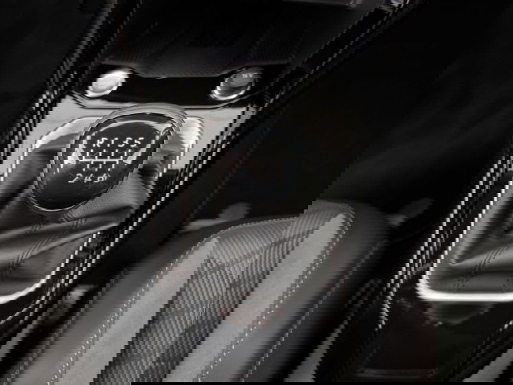 Volkswagen T-Roc nuova a Vicenza (18)