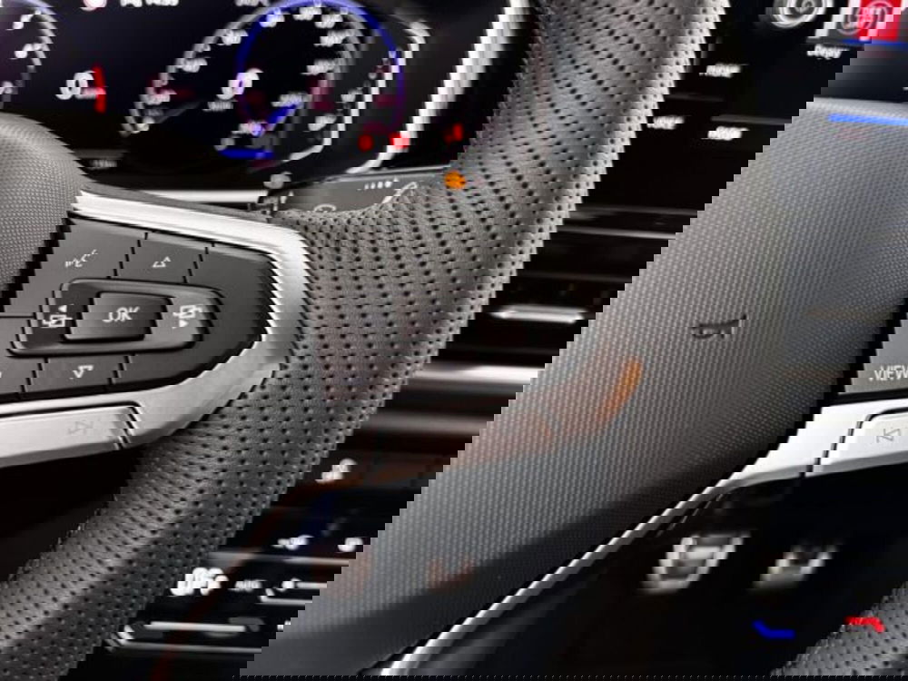 Volkswagen T-Roc nuova a Vicenza (20)