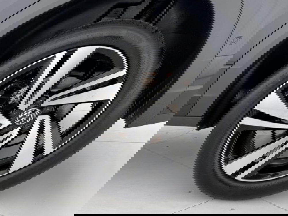 Volkswagen T-Roc nuova a Vicenza (6)