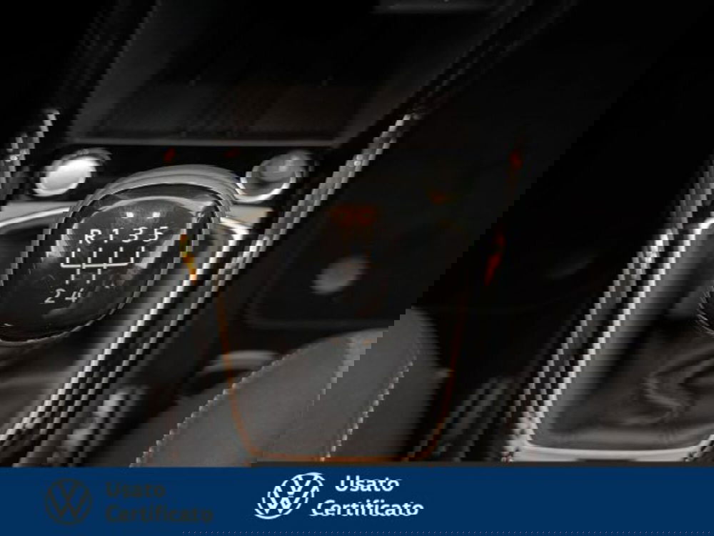 Volkswagen T-Cross nuova a Vicenza (17)