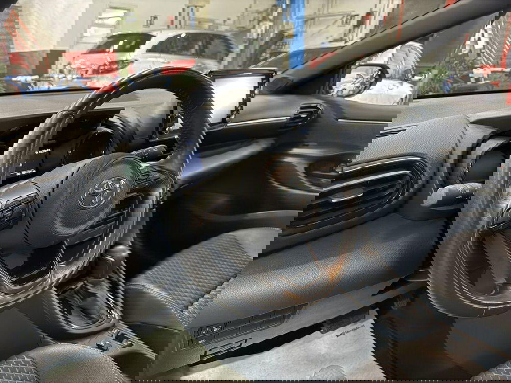 Toyota Yaris Cross usata a Monza e Brianza (11)