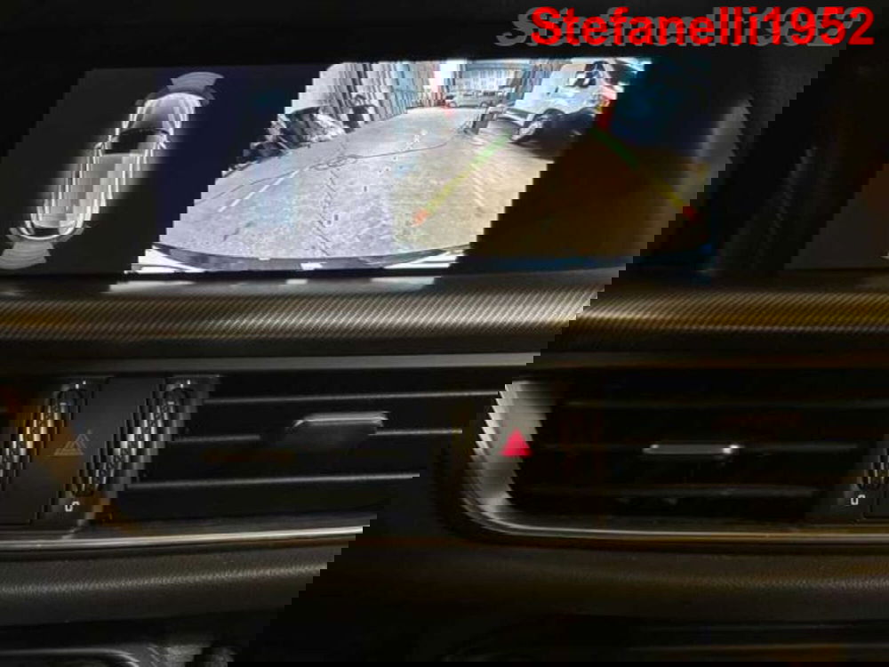 Alfa Romeo Stelvio usata a Bologna (18)