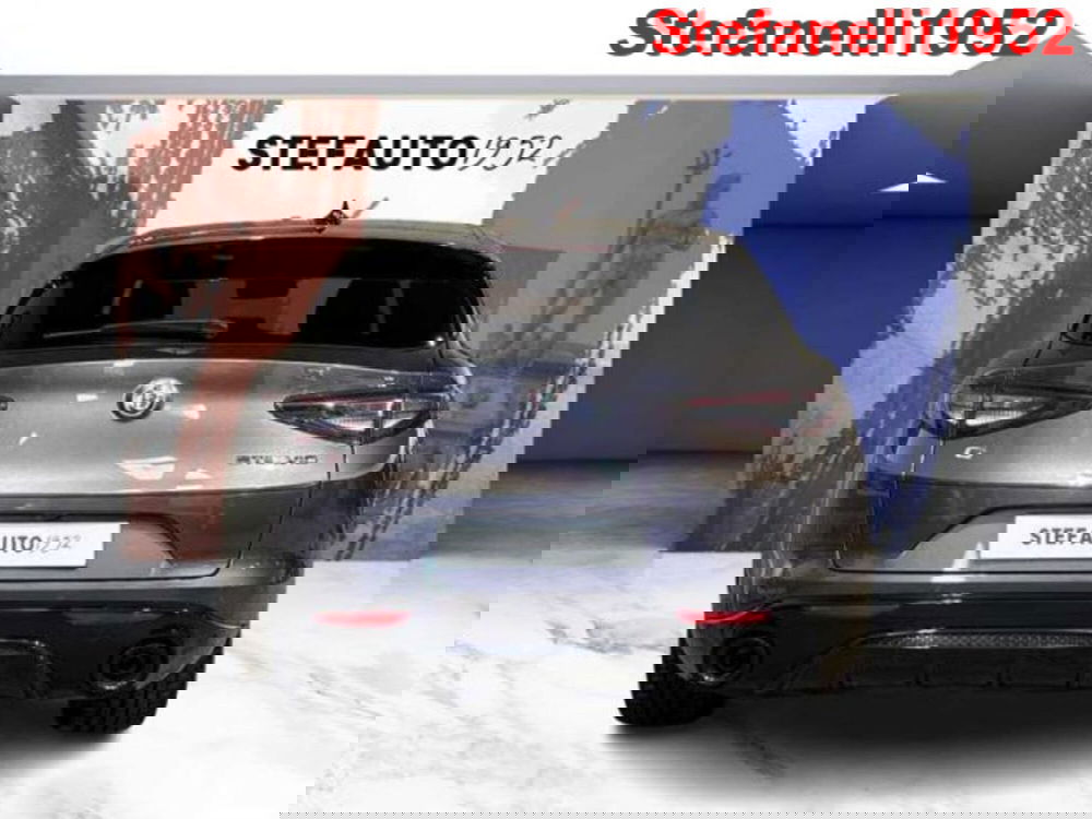 Alfa Romeo Stelvio usata a Bologna (6)