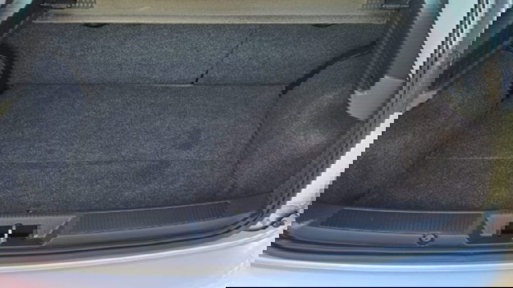 Fiat Punto usata a Lucca (15)