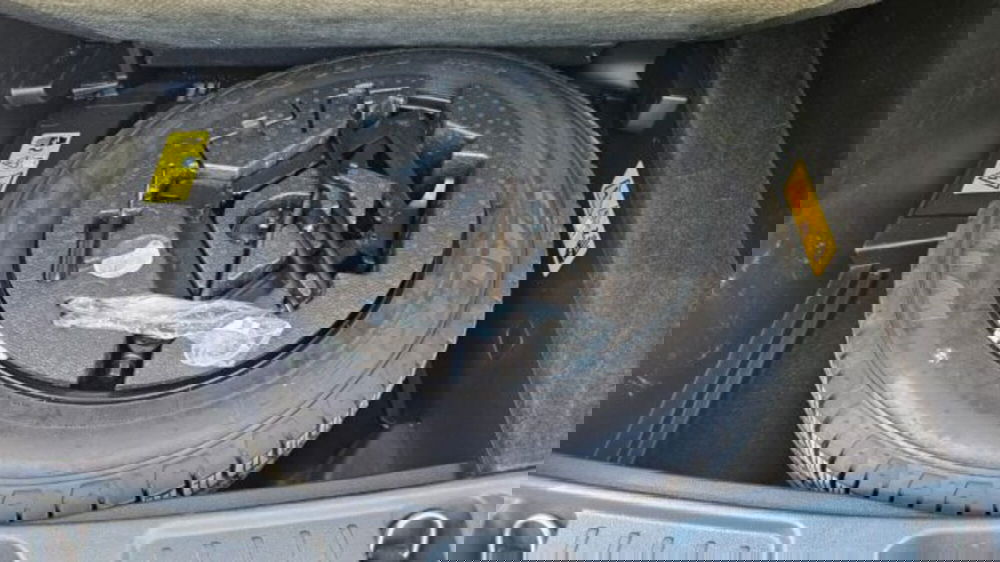 Jeep Compass usata a Lucca (11)