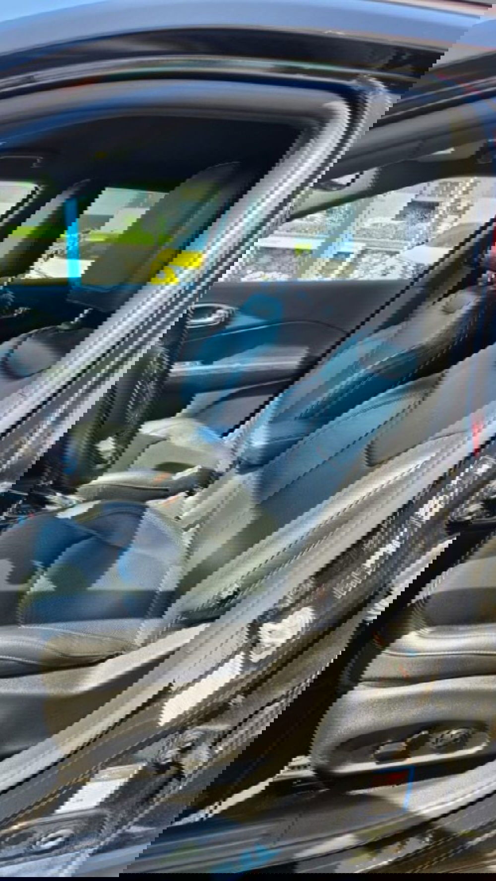 Jeep Compass usata a Lucca (15)