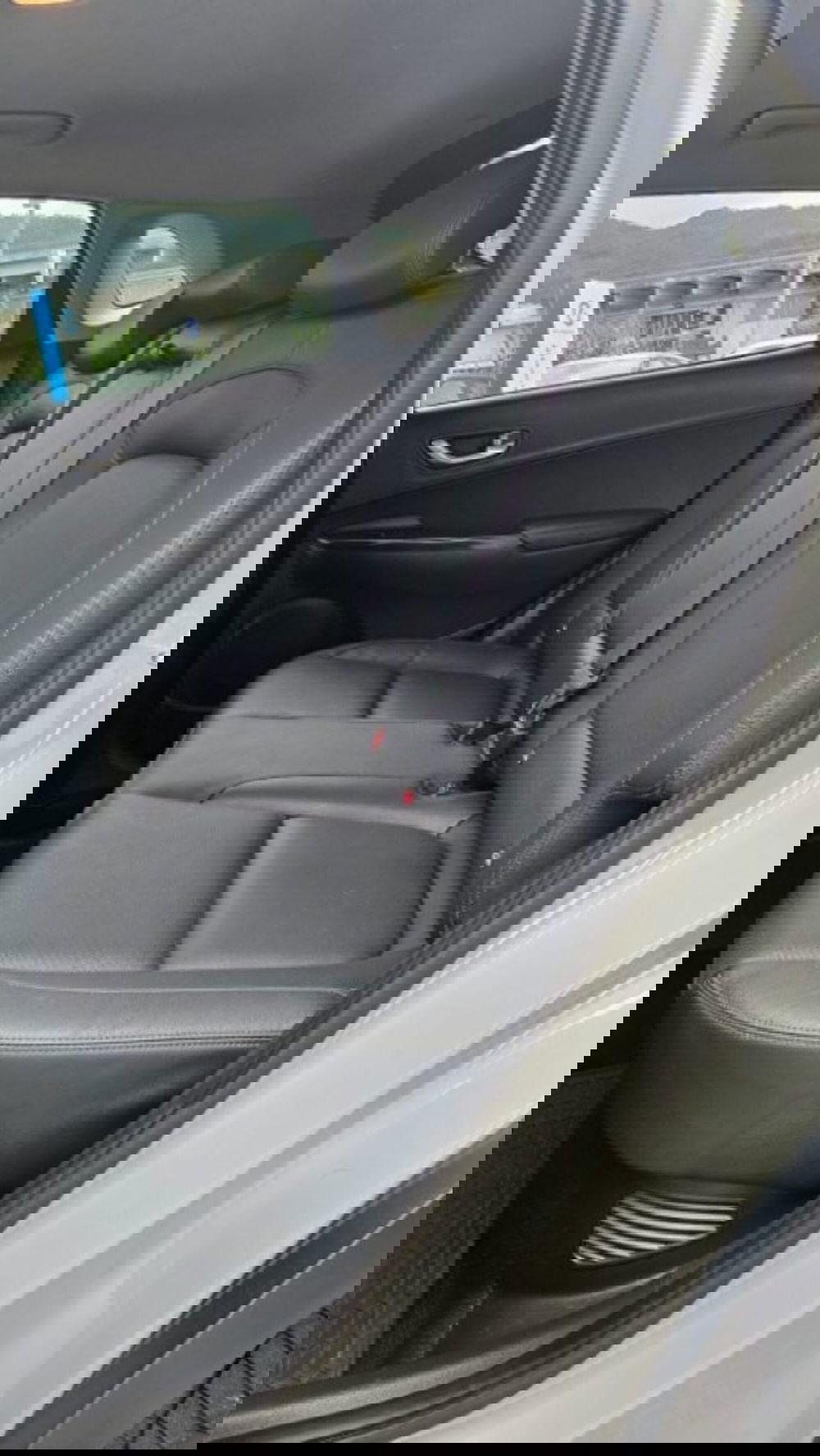 Hyundai Kona usata a Lucca (10)