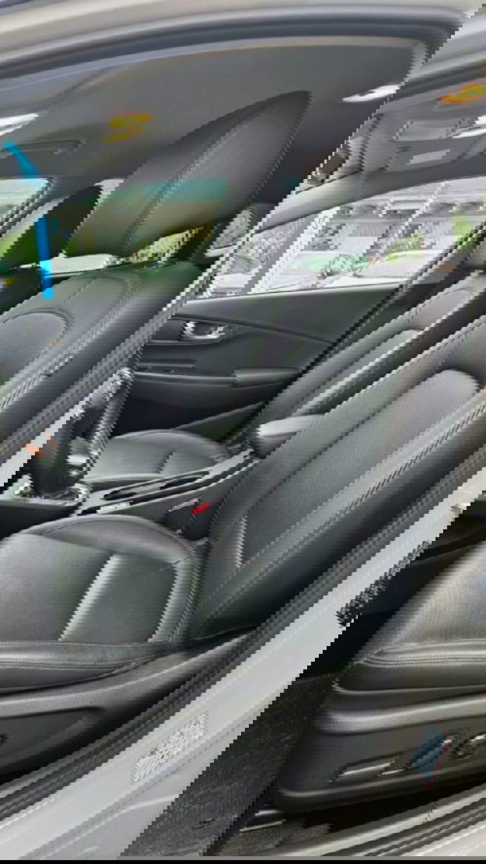 Hyundai Kona usata a Lucca (16)