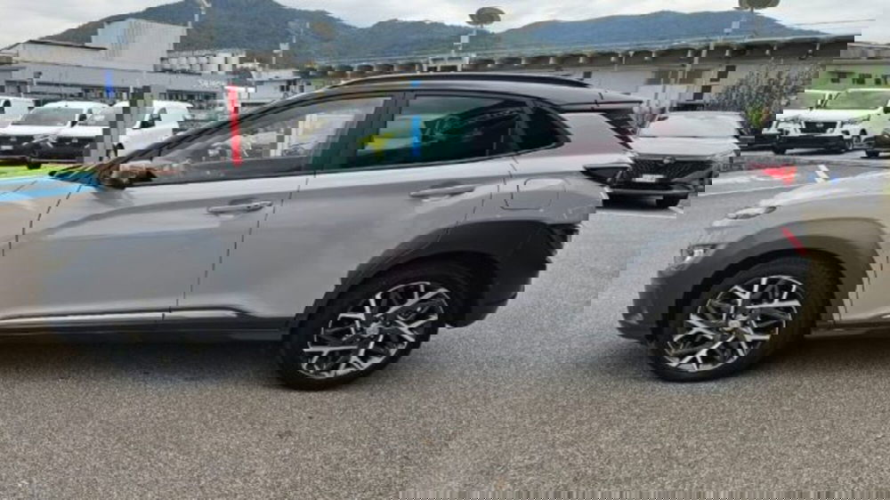 Hyundai Kona usata a Lucca (7)