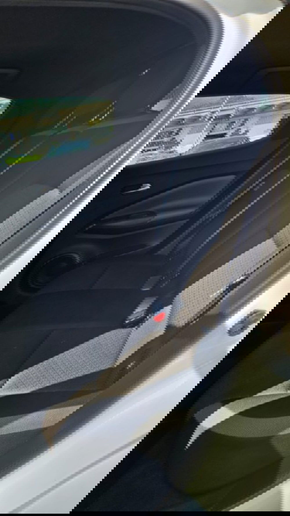 Nissan Juke usata a Lucca (9)