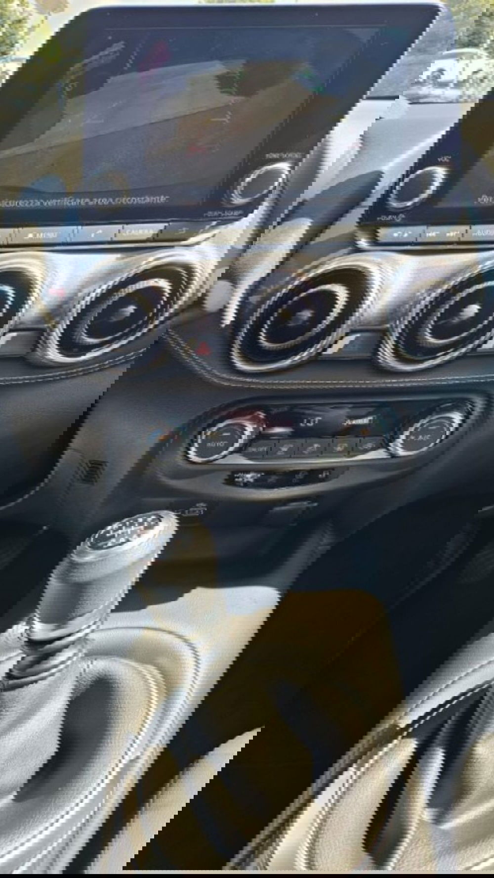 Nissan Juke usata a Lucca (11)