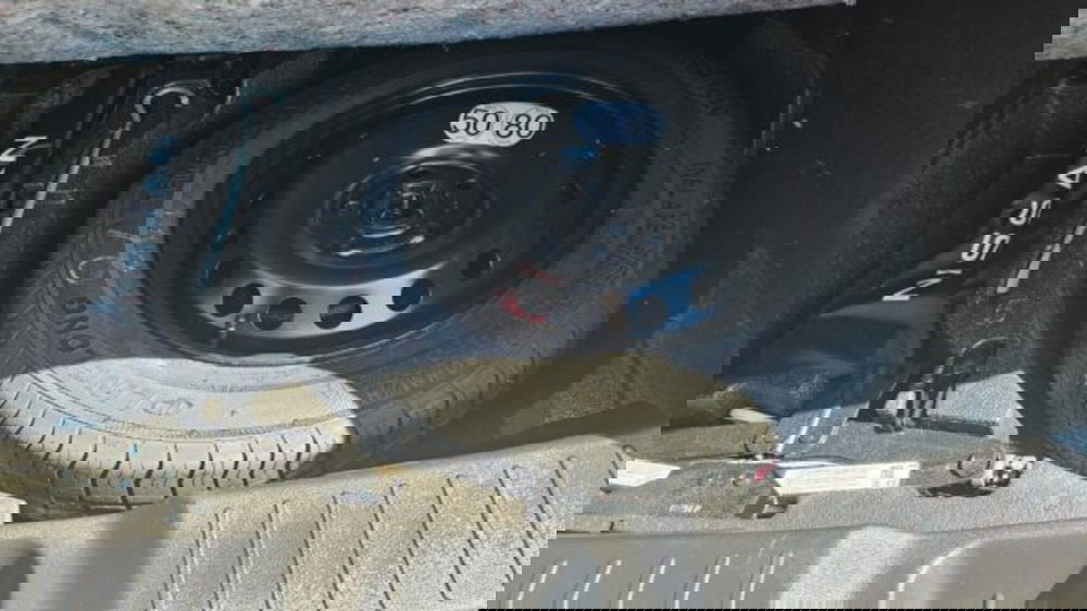 Nissan Juke usata a Lucca (8)