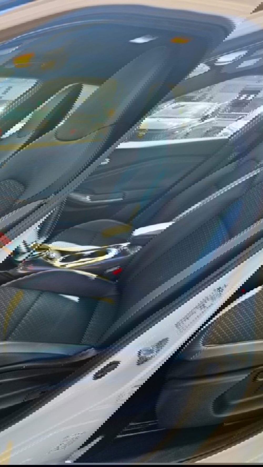 Nissan Juke usata a Lucca (9)