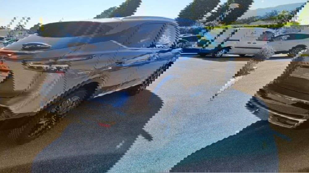 Nissan Qashqai nuova a Lucca (4)