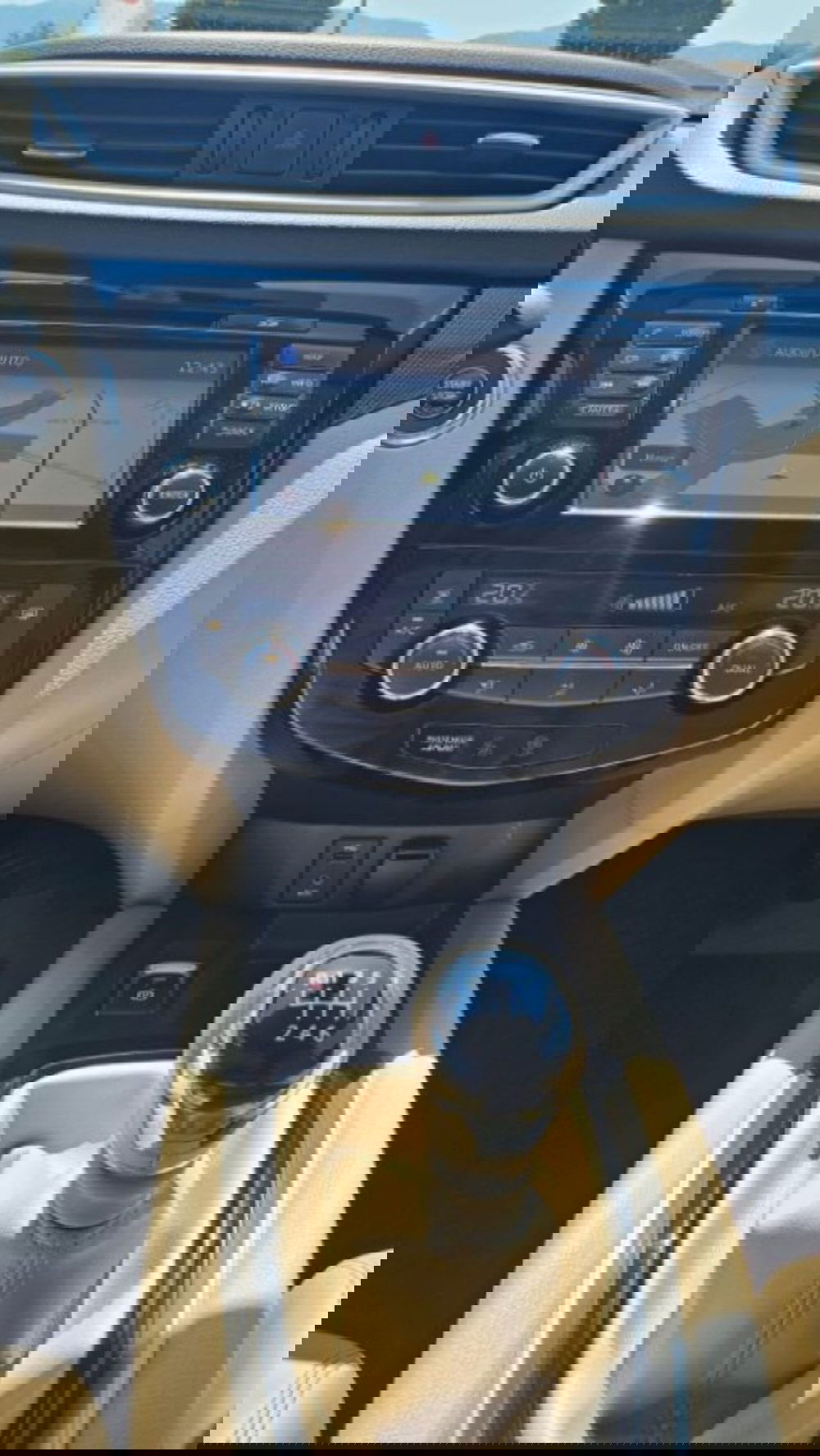 Nissan X-Trail usata a Lucca (11)