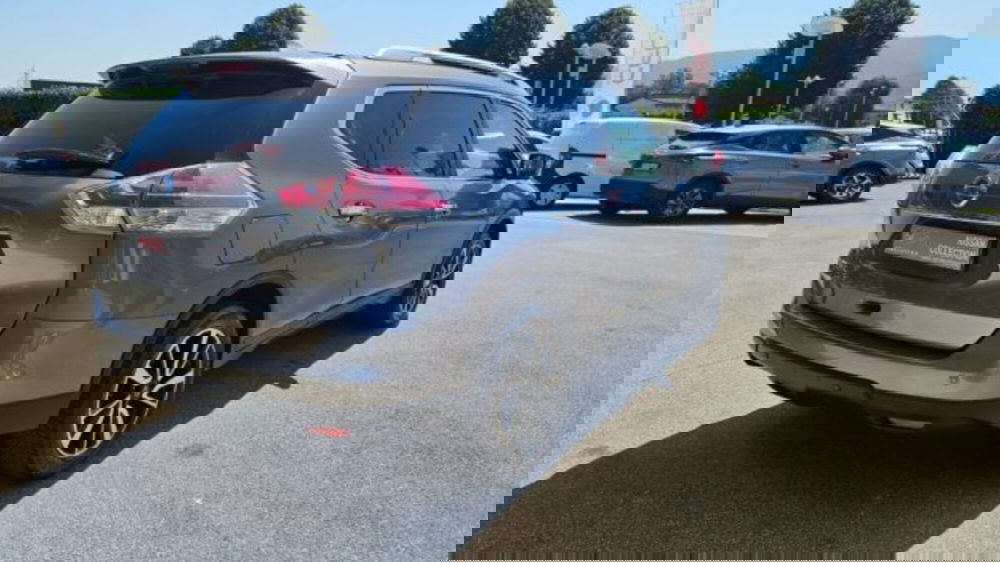 Nissan X-Trail usata a Lucca (4)