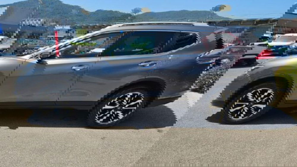 Nissan X-Trail usata a Lucca (7)