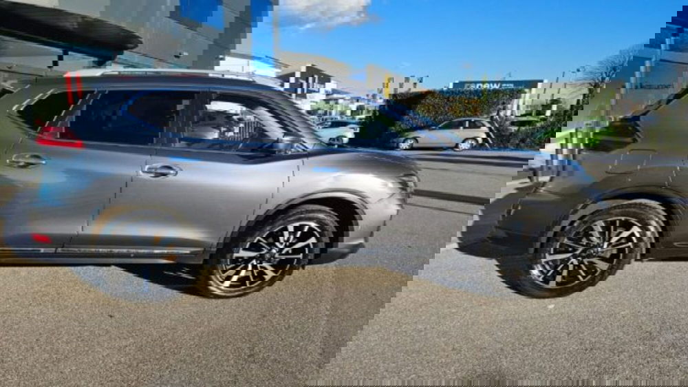 Nissan X-Trail usata a Lucca (4)